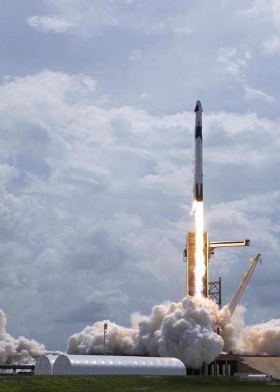 SpaceX_Demo-2_Launch_(Photo_Credit-_NASA-Bill_Ingalls)