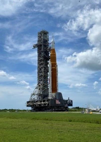 Artemis_I_rocket_traported_back_to_VAB,_July_2._Credit_NASA